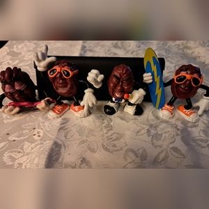 Collectible raisins by Applause